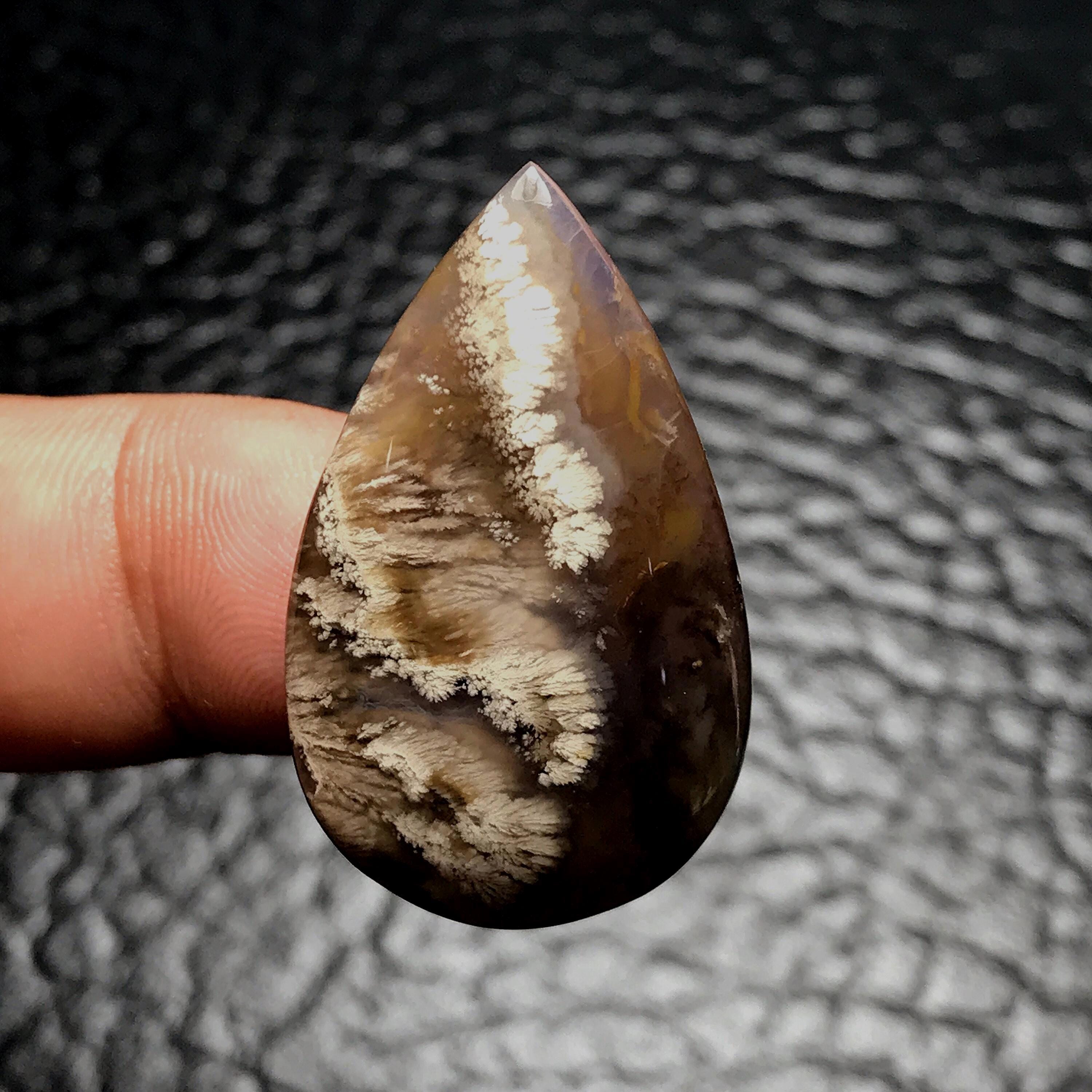 パープルプルームアゲートティアドロップペンダント：天然宝石