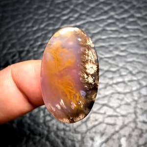 Natural Purple Plume Agate Cabochon 20x33x4,5 mm