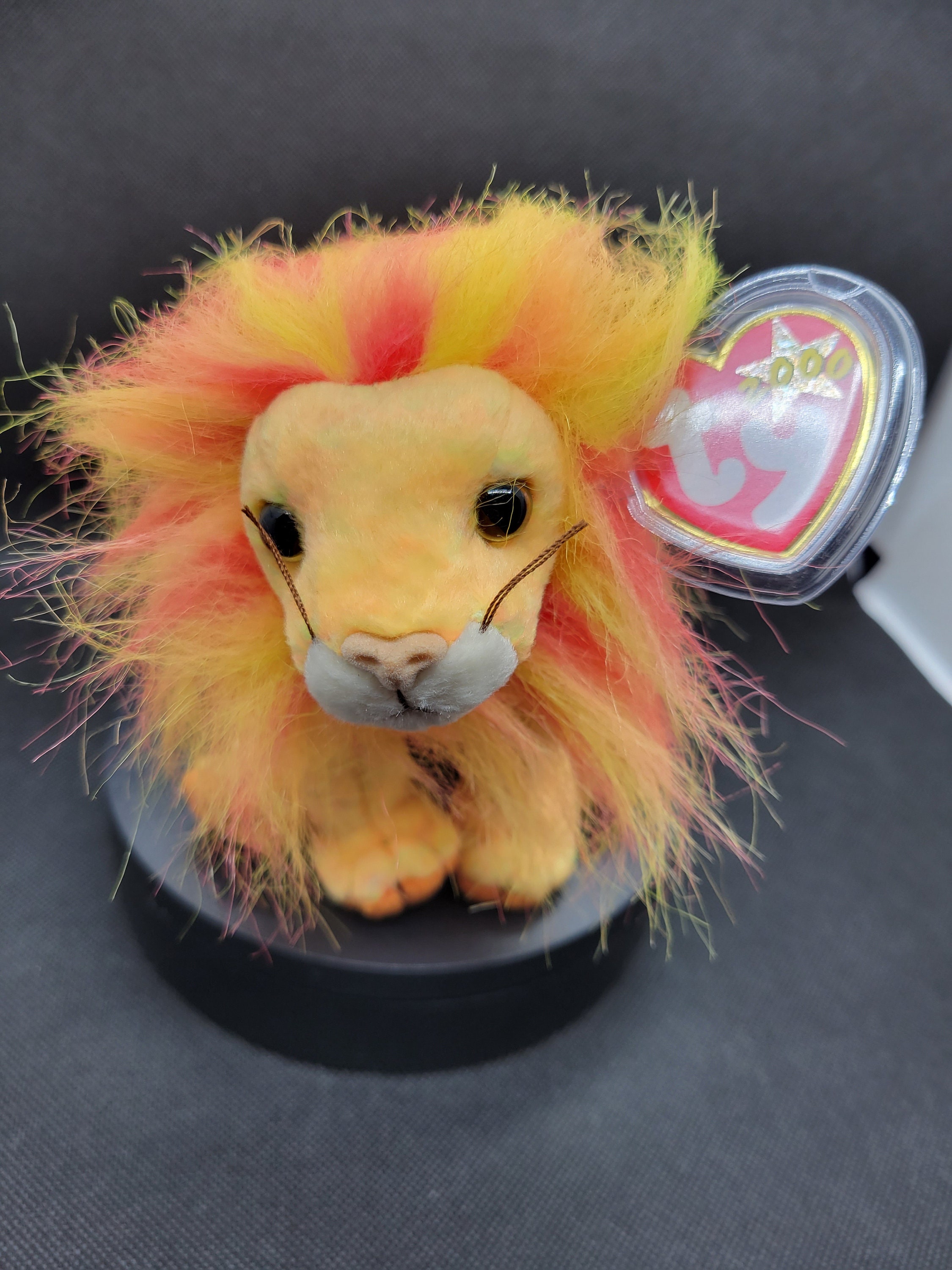 Ty hotsell beanie lion