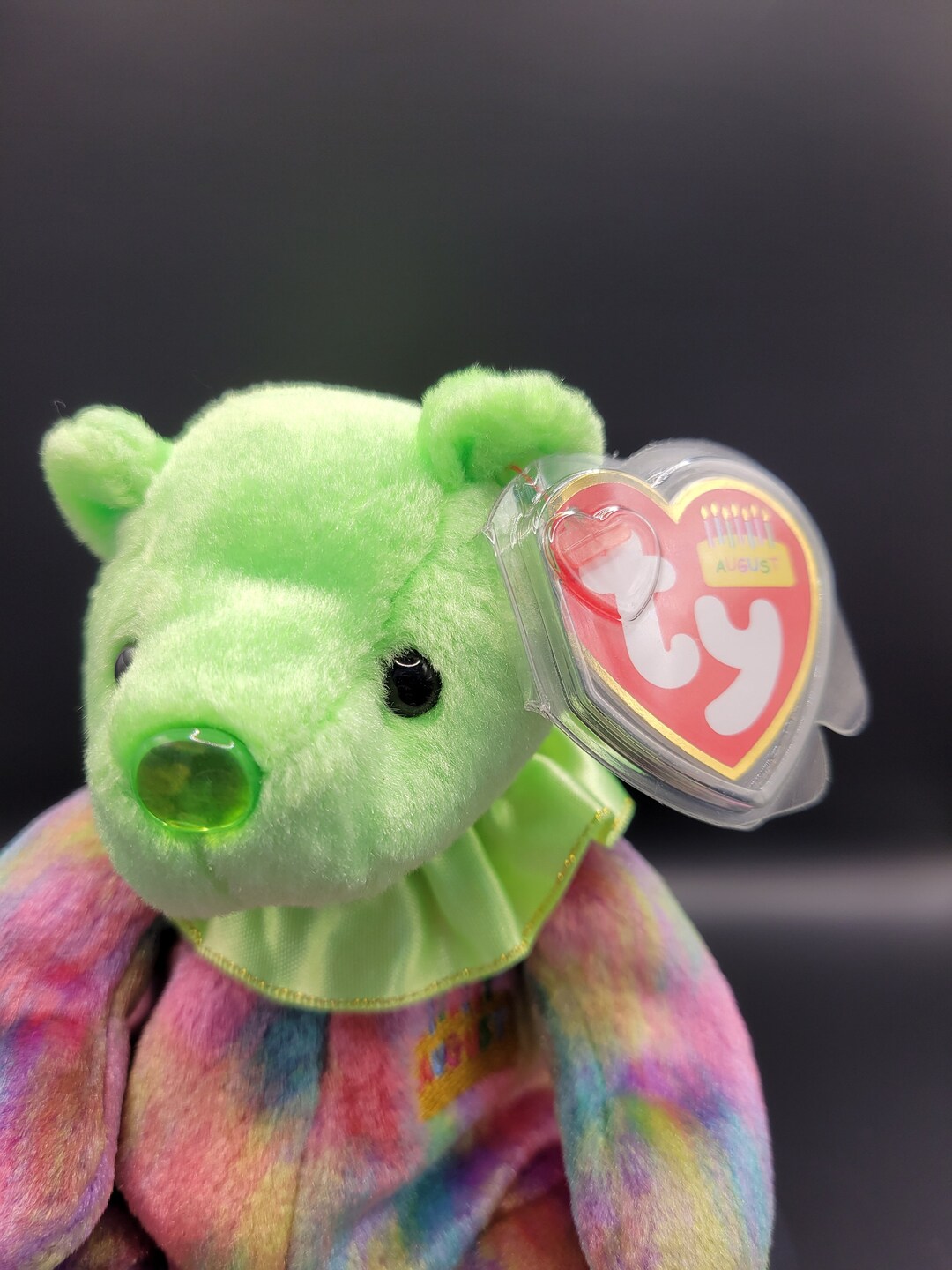 Authentic TY Beanie Baby August the Birthday Bear (2001), Birthday