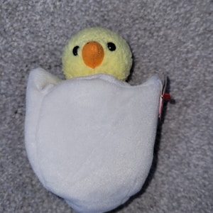 Authentic TY Beanie Baby - Eggbert the Chick - w/Minor Error! - Farm Animal, Easter, Chicken, Nursery Décor, Classroom Décor, Barnyard