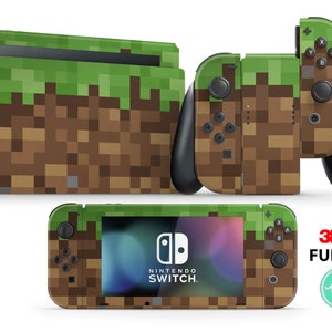 Puede incluir: Un conjunto completo de skins para la consola Nintendo Switch y los mandos Joy-Con con un diseño pixelado de Minecraft con hierba verde y bloques de tierra marrones. El conjunto de skins incluye una skin para la consola, dos mandos Joy-Con y un protector de pantalla. El conjunto de skins está hecho con adhesivo 3M y es fácil de aplicar y quitar.