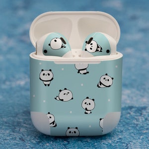 Lindos pandas de dibujos animados, calcomanía para AirPods premium 3M vinilo para AirPods todos los modelos Beats Buds Samsung Galaxy Buds OnePlus Buds y otros