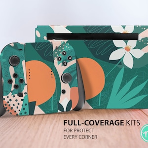 Könnte beinhalten: Eine Nintendo Switch Konsolen- und Controller-Haut mit einem grünen, orangefarbenen und weißen Blumendesign. Die Haut zeigt eine große weiße Blume mit einem grünen Stiel und Blättern. Der Text "FULL-COVERAGE KITS FOR PROTECT EVERY CORNER" ist unter dem Bild gedruckt.