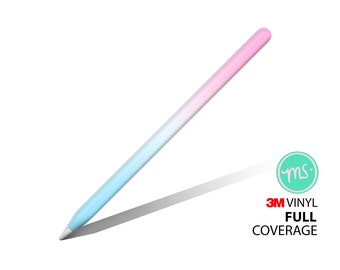 Op de afbeelding: Een lichtblauwe en roze Apple Pencil-huid met een 3M vinyl full coverage-ontwerp. De huid heeft een verloop-effect, van lichtblauw naar roze.