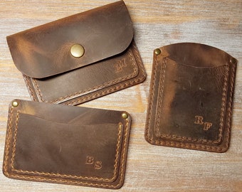 Leather cardholder // customizable // perfect gift // for her and for him