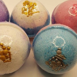 Natural bath bombs,  bath bombs, gift for her, gift for him, essential oil bath bomb, bubble bath, birthday gift  , gift sets
