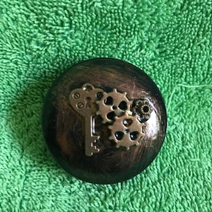 STEAMPUNK PILL CASE