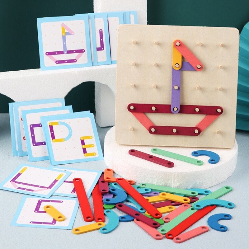 Montessori Wooden Pegboard Toy Geometric Pegboard Puzzle for