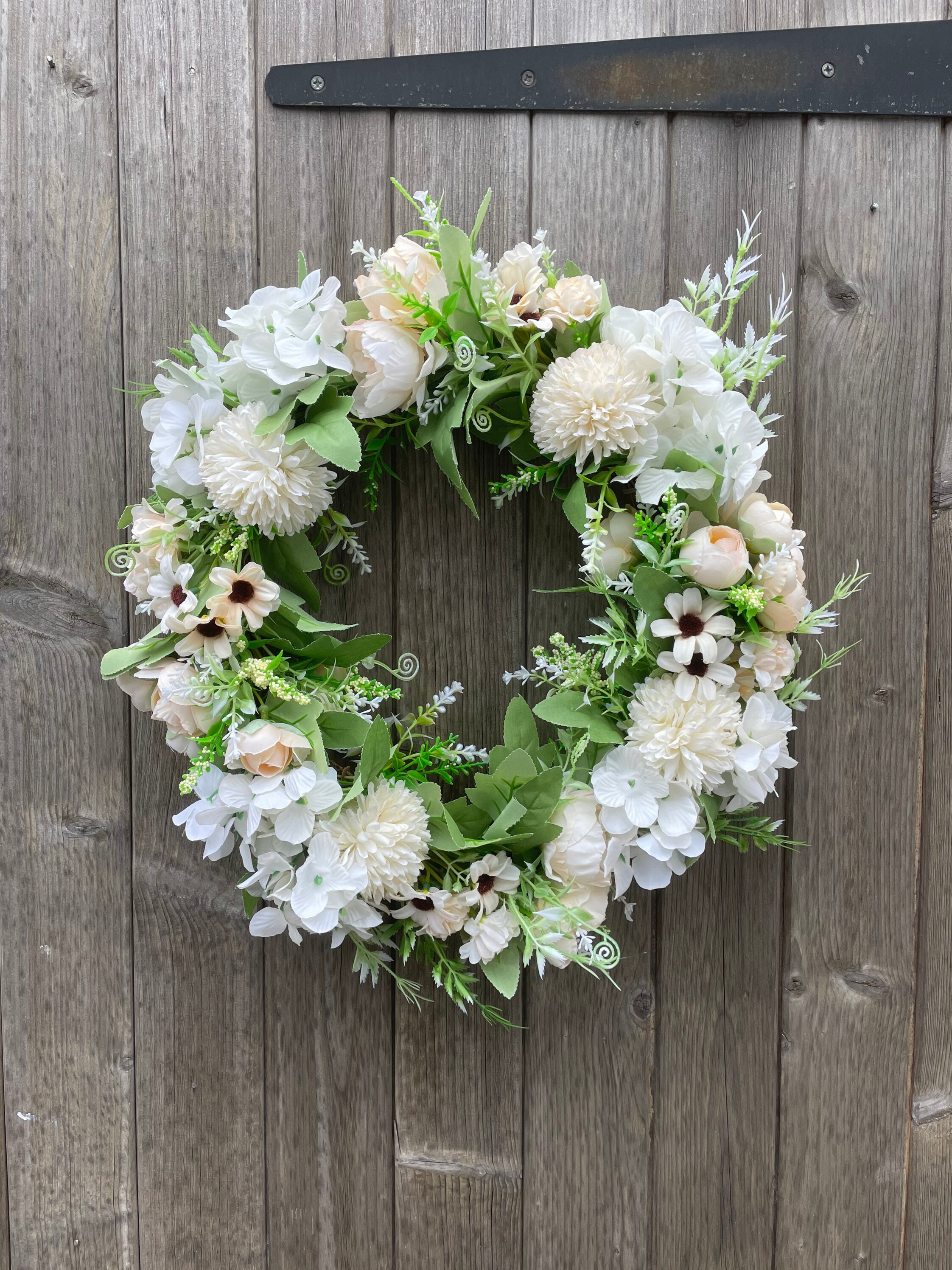 Christmas wreath with white flowers Clearance