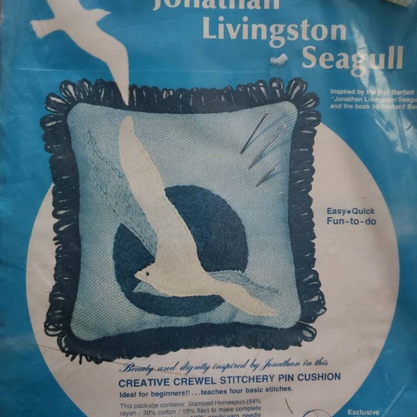 Paragon Crewel Embroidery Kit / Jonathan Livingston Seagull Pin Cushion / 1973 Kit #0895