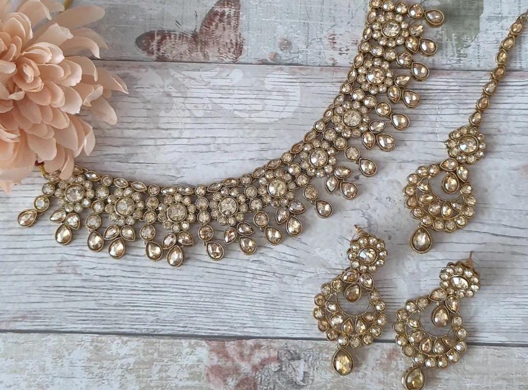 Buy Antique Gold Kundan Stone Flexible Indian Necklace Jewellery