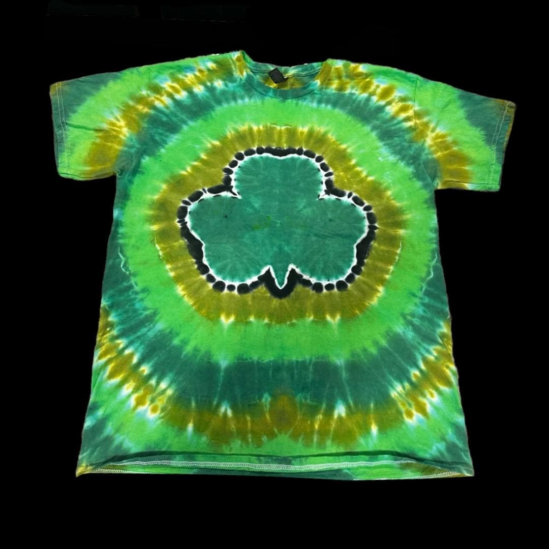 shamrock tie dye