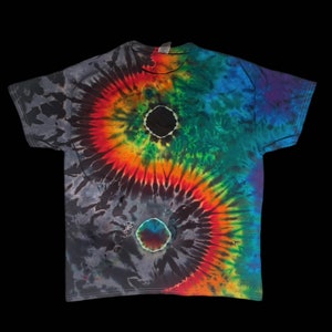 Made to order  black and rainbow yin yang tie dye T-shirt . Psychedelic hippie S-3XL tie dye tee