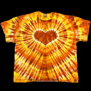 Made to order heart tie dye T-shirt, orange and yellow tie dye heart, summer oversized tee, warm toned tie dye, shirt for hippie, S-3X