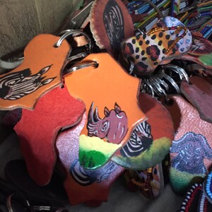 Llaveros, Llaveros, Portaebros de mapas africanos, Porta llaveros de madera, Llavero, Cordones
