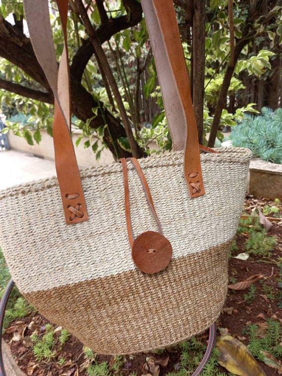 Kiondo Sisal Tote, Natural and Gold – Handspun Hope