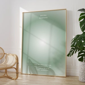 Cartel del aura femenina divina- DESCARGA DIGITAL / Impresión de aura degradada verde pastel / Decoración de pared espiritual para dormitorio y dormitorio / Arte de pared femenino