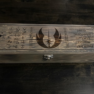 Caja de sables de luz de madera Jedi (personalizable)