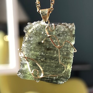BIG Moldavite in solid GOLD, certified raw MOLDAVITE pendant #moldavitejewelry #moldavite pendant,necklace #rawgems,14k, authentic moldavite
