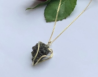 Heart Moldavite Pendant: Raw Czech Stone, 14k Gold, Solid Gold, Certified gemstone, Halmarked gold jewelry