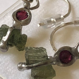 Dangle earrings, Drop Earrings, MOLDAVITE GARNET EARRINGS directly from Czech, gift for her, genuine moldavite garnet pyrope, Christmas gift