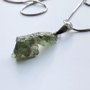 Certified Raw Moldavite pendant, real Moldavite pendant, moldavite jewelry, natural Moldavite, Moldavite gift, Moldavite charm, minimalist