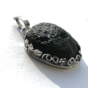 Authentic MOLDAVITE necklace,genuine Moldavite jewelry,Certificate card, gift, RAW Moldavite pendant, real moldavite,20ct Moldavite talisman