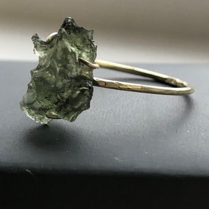 Goldring Moldavit 14k,Goldring mit Moldavit, Echtheitskarte,Au585 Echtgold,Goldring mit Moldavit, Echtheitskarte