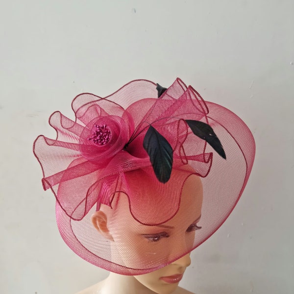 Weinroter Fascinator mit Blume und Stirnband Hochzeit Hut, Royal Ascot Damentag