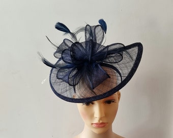 Fascinator di colore blu navy con fascia per capelli e cappello da sposa con clip, Royal Ascot Ladies Day