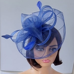 Tocado de color azul real con diadema de flores y sombrero de boda con clip, Royal Ascot Ladies Day imagen 1