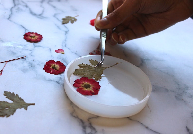 DIY Resin Coaster Kit, diy adult craft, gift for her, team building, corporate workshop, adult activity, pressed flowers,resin, holiday gift image 4