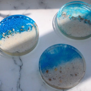 DIY Resin Coaster Kit, diy adult craft, gift for her, team building, corporate workshop, adult activity, pressed flowers,resin, holiday gift Beach Theme