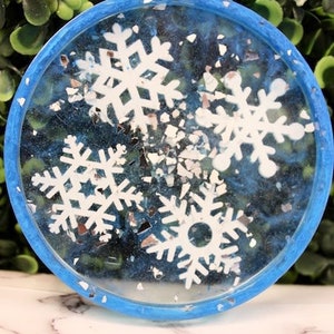DIY Resin Coaster Kit, diy adult craft, gift for her, team building, corporate workshop, adult activity, pressed flowers,resin, holiday gift Snowflake Theme