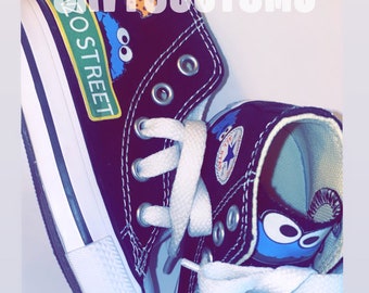 converse elmo