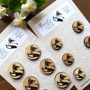 Fox Wood Buttons / Organic Wood Buttons / Fox Buttons / Natural Wood Buttons / Sewing Buttons / Sewing Gift / Fox / 6 pk