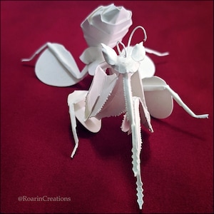 Orchid Mantis DIY Digital, Papercraft, Cricut Cutting Machine Pattern