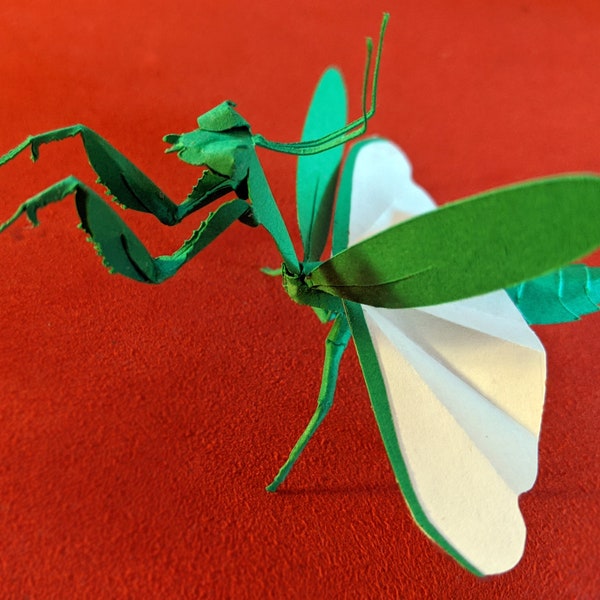 Praying Mantis DIY Digital, Papercraft, Cricut Cutting Machine Pattern