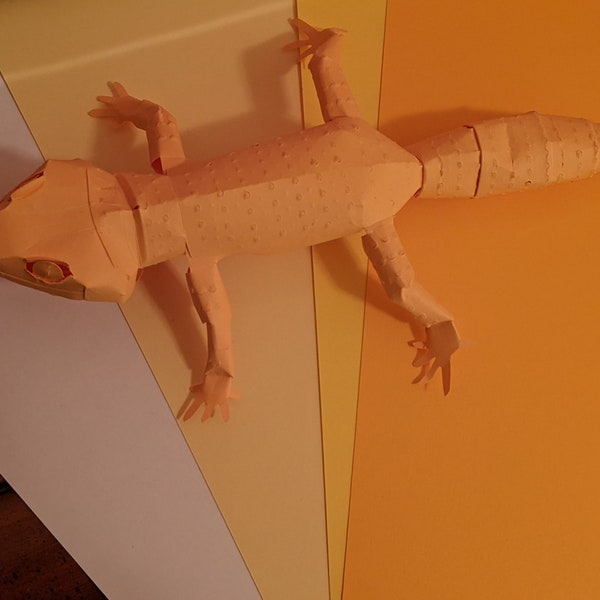 Leopard Gecko DIY Papercraft Puzzle Cardstock Kit, Unique Gift