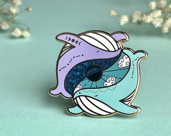 Sun and Moon Whale Pin- Yin Yang and Balance Pin- Aesthetic whale art- Glitter enamel pin- Mental health enamel pin- Whale art-Celestial Pin