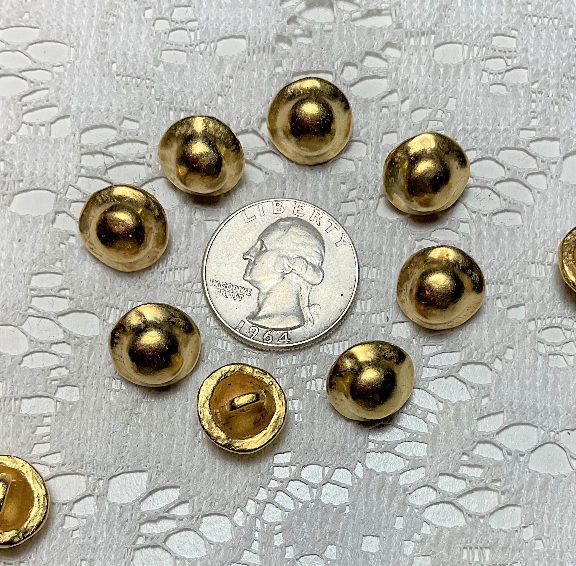 ハンドメイド 1 Dozen Vintage Metal Shank Buttons 13mm - Etsy