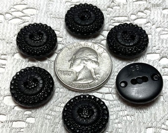 ヴィンテージプラスチックイタリアン2つ穴ボタン 36個、28個入り ライン23、18mm 1ダース