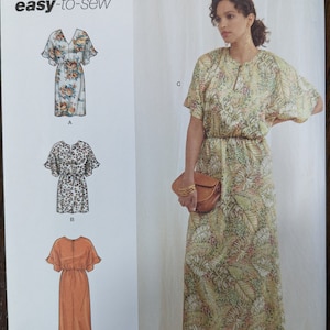 Uncut Simplicity Sewing Pattern #S9781 for Misses&#39; and Misses&#39; Plus Size Dresses with 3 Variations. Sizes 8-16 and Sizes 18-26 Available.