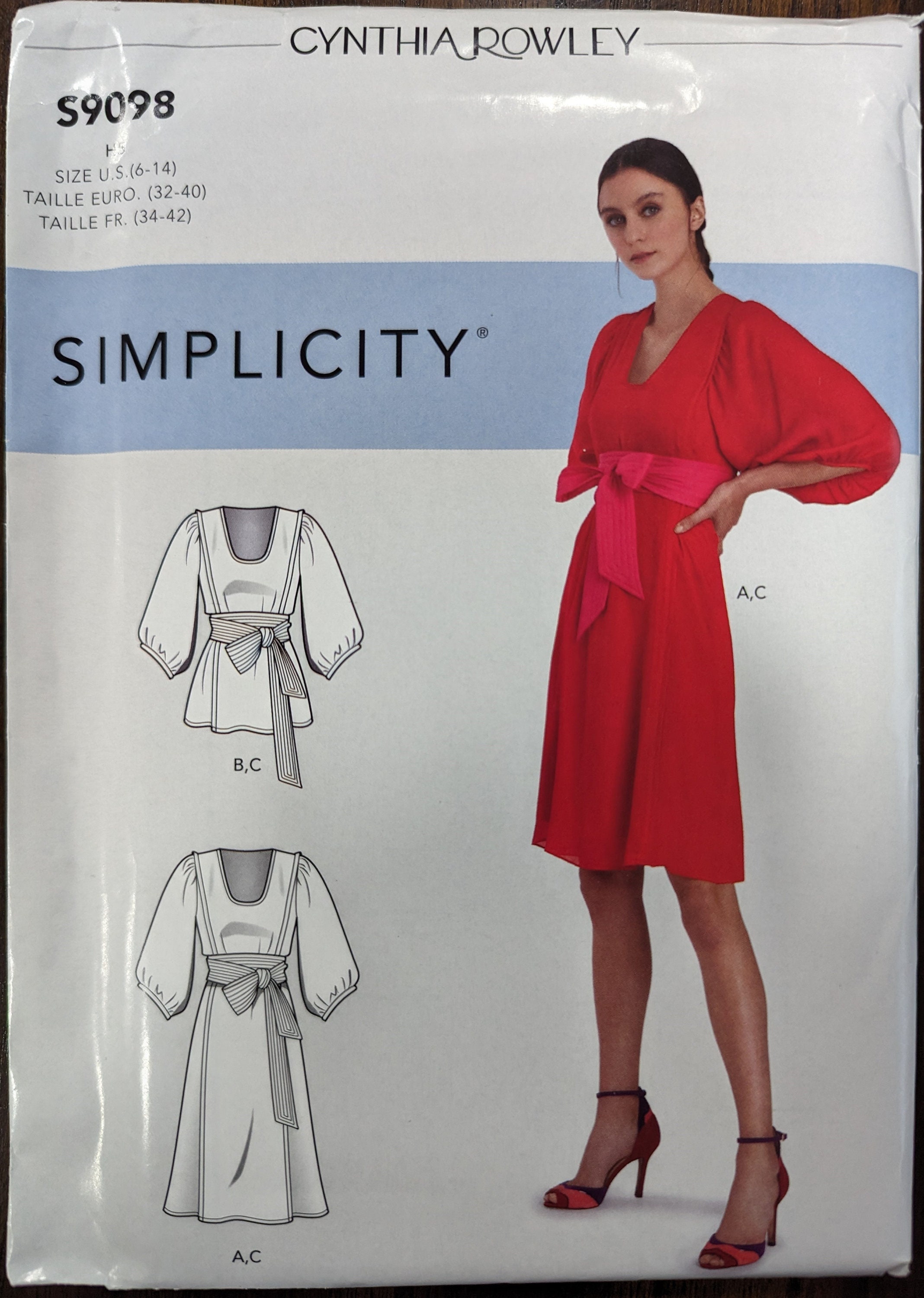 Uncut Simplicity Sewing Pattern #S9098 for Misses' and Misses' Plus Size Dress and Top with Tie Belt. Sizes 6-14 and Sizes 16-24 Available.