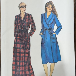 Uncut Vintage Butterick Sewing Pattern #3910 for Misses&#39; Robe in 2 Lengths. Size 18.