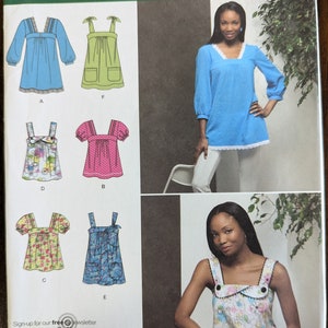 Uncut Simplicity Sewing Pattern #2970 for Misses and Misses&#39; Plus Size&#39; Tunics or Tops. Sizes 6-14 and Sizes 16-24 Available.