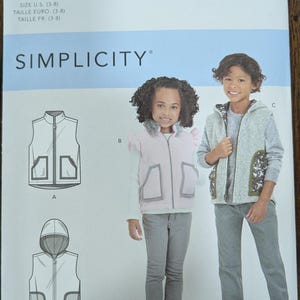 Uncut Simplicity Sewing Pattern #S9193 for Children&#39;s Vests. Sizes 3-8