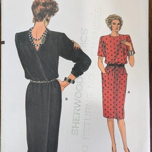 Uncut Vintage Vogue Sewing Pattern #9338 for Misses&#39; Dress with 2 Variations. Sizes 8-12.
