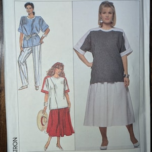 Uncut Simplicity Sewing Pattern #9211 for Women&#39;s Top and Pull-On Pants and Skirt. Sizes 18W-32W.